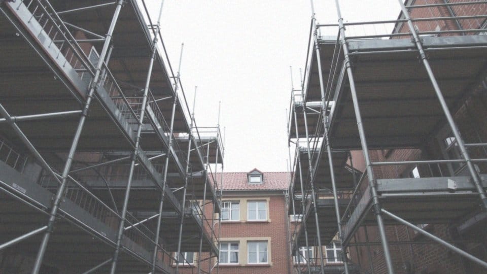 Rusztowanie warszawskie wysokość – co musisz wiedzieć?